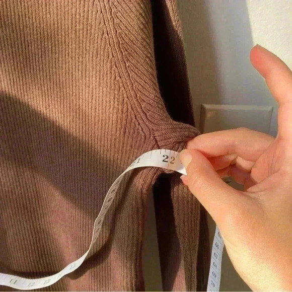 Chocolate Brown Turtleneck Sweater, 100% Cotton, Women’s Size 3X (22W/24W) - Picture 3 of 9